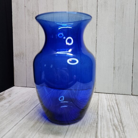 Vintage Indiana Glass Cobalt Blue Vase Optic Pattern 8'' Tall Decorative - Picture 4 of 8